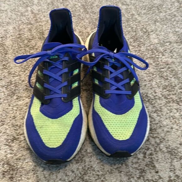 Adidas Ultraboost 21 Men’s Athletic Running Sneakers 8.5 - Picture 1 of 8